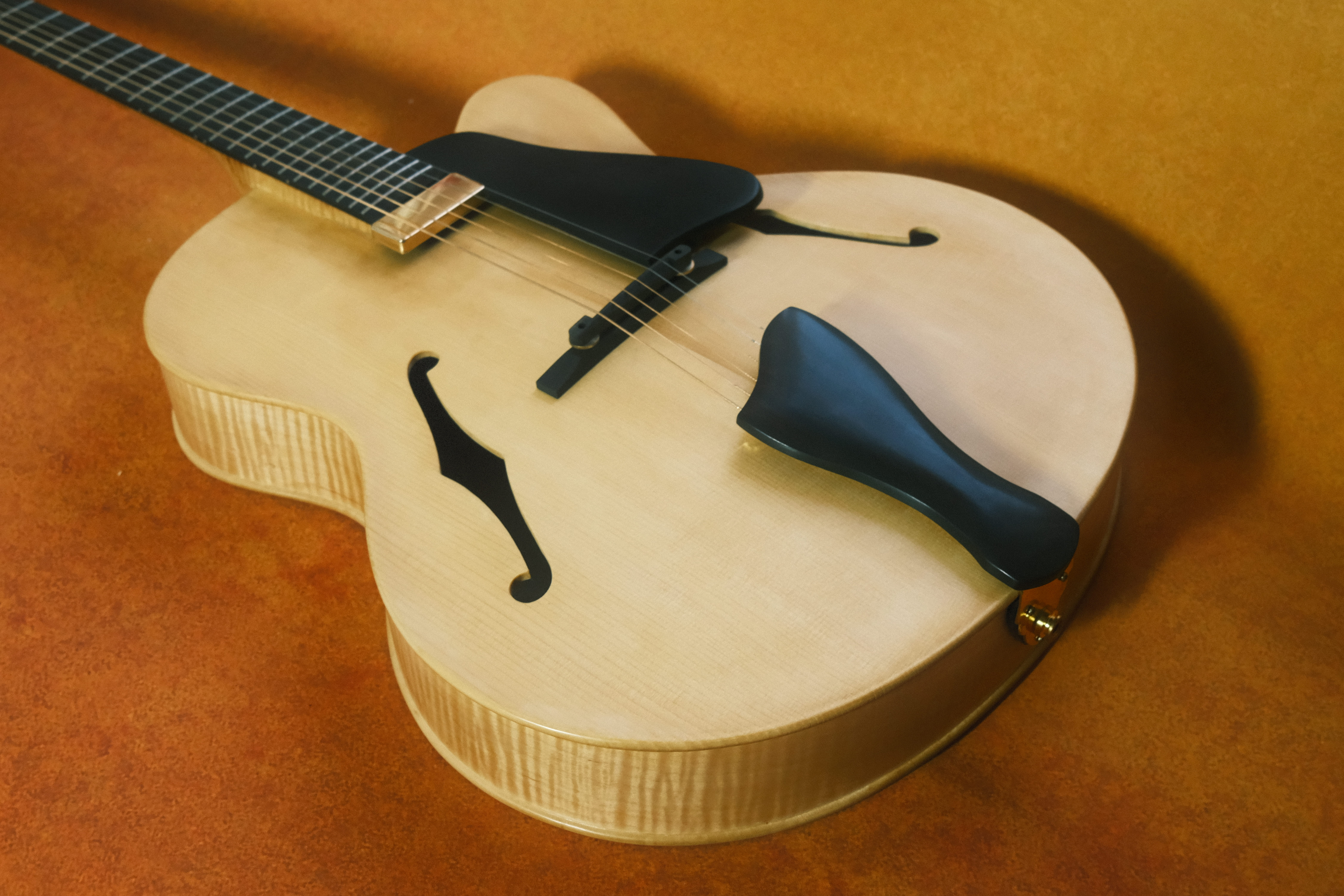 Yunzhi Archtop Guitar Angle View