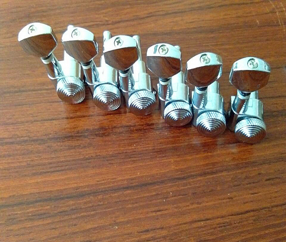 Guitar Tuning Pegs Detail 3