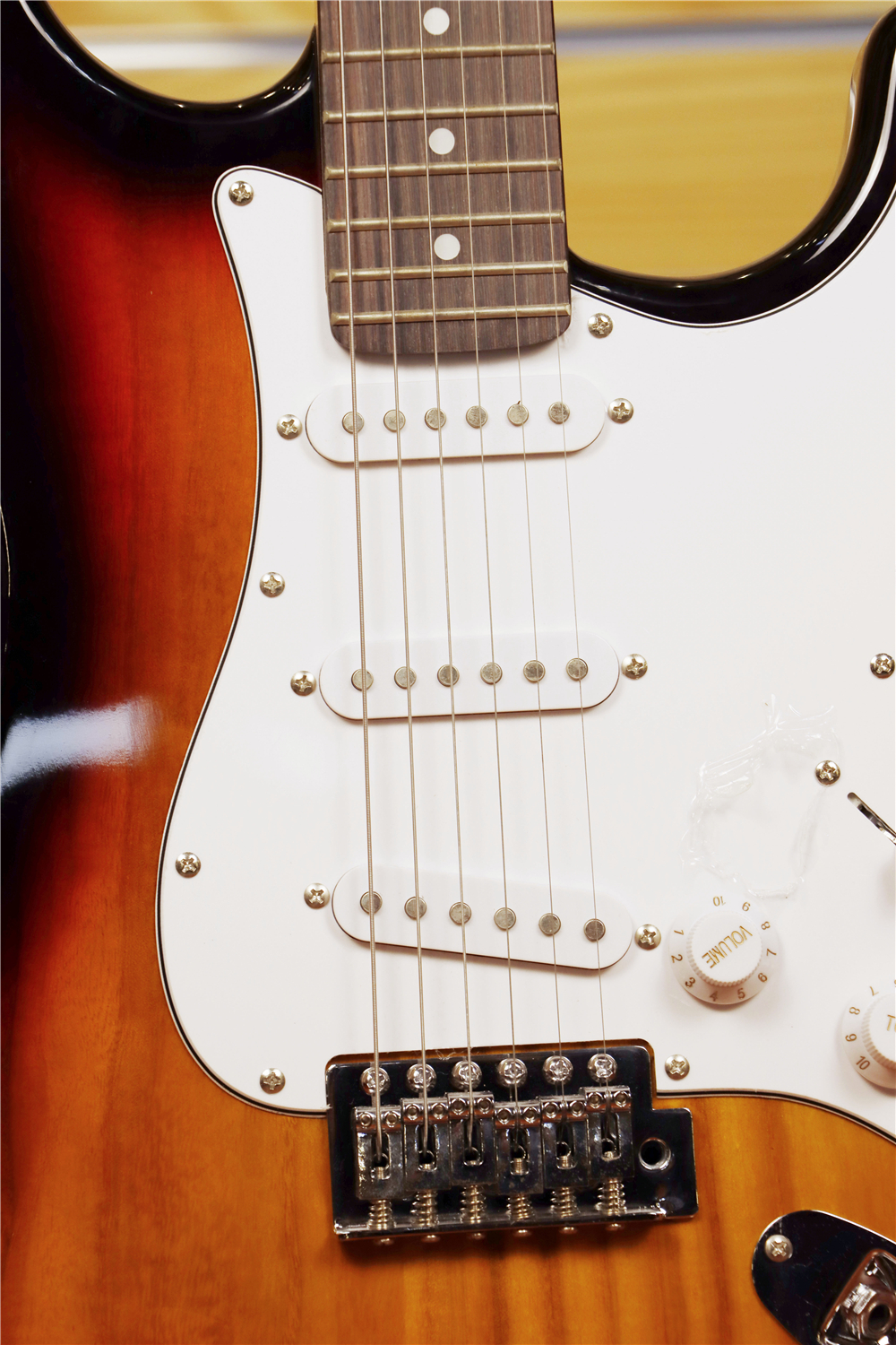 Wholesale Cheap Custom Brand Beginner ST Style Electric Guitar