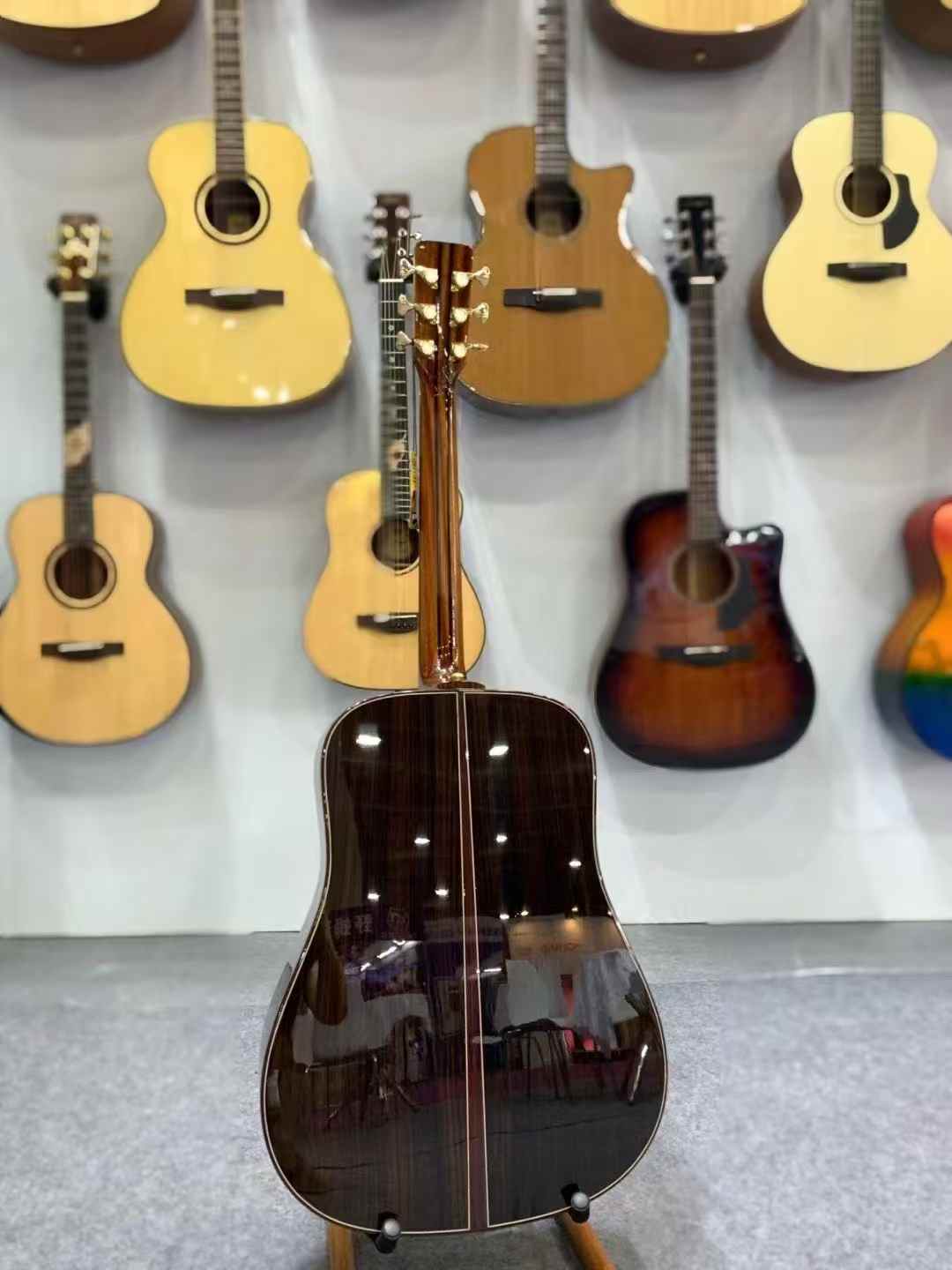 Chinese Factory Direct Sale M-500D All Solid Guitar Witn 41 Inches Solid Europe Spruce Top Acoustic Guitar Wholesale